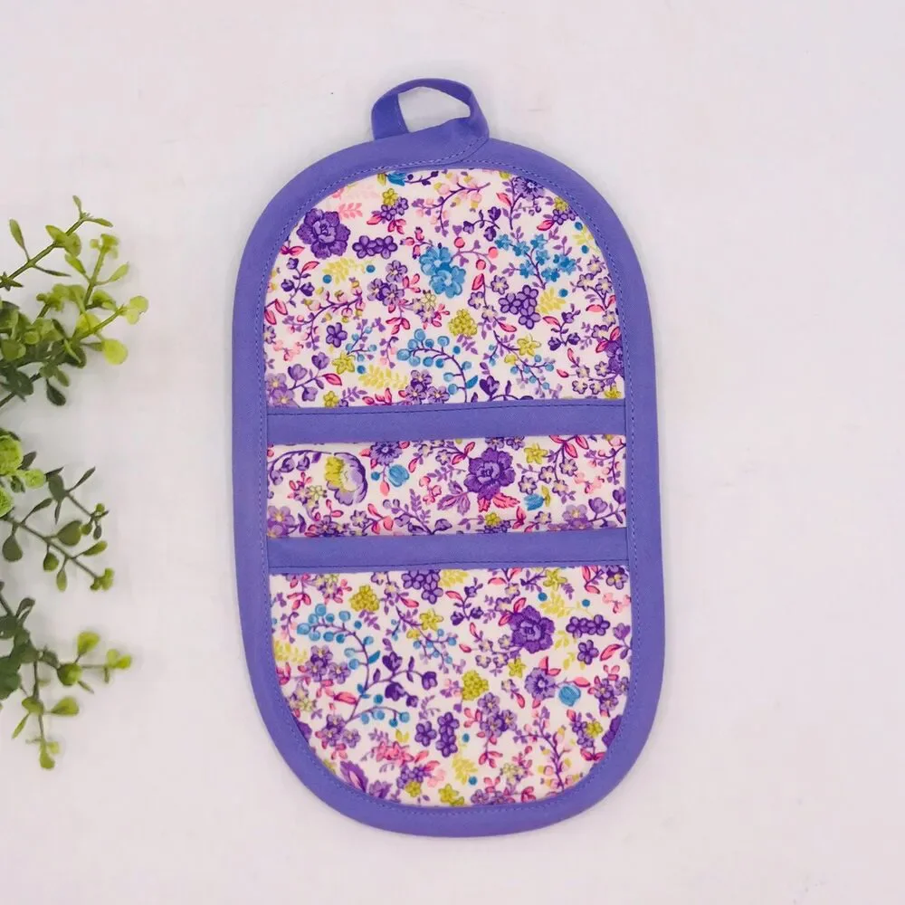Finger Hotpad: Potholder, Lavender Floral Hotpad